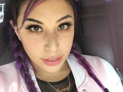 Pesona Tiffany Garcia, Gamer dan YouTuber Multi Talenta