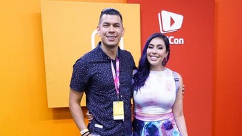 Tiffany bersama sang suami, Mario Herrera, yang kali pertama mendorongnya jadi gamer YouTube. Tiffany jumpa Mario semasa sekolah dan keduanya berkencan 7 tahun sebelum berikar sehidup semati. (Foto: Instagram @tiffyquake)