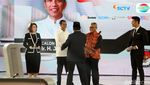 Momen Gregetnya Jokowi dan Prabowo Adu Gagasan di Debat Keempat