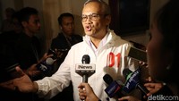 Debat capres kali ini membahas membahas tema ideologi, pemerintahan, pertahanan dan keamanan, serta hubungan internasional.