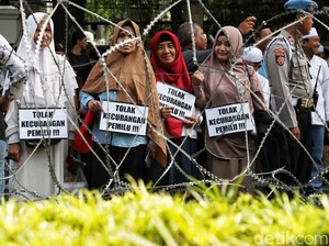 Ketika Emak-emak Berdaster Ikut Apel Siaga 313