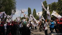 Itu berdasarkan surat pengajuan izin yang telah disampaikan ke Polda Jatim.
