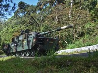 Fakta di Balik Tank dan Kapal Selam Buatan RI