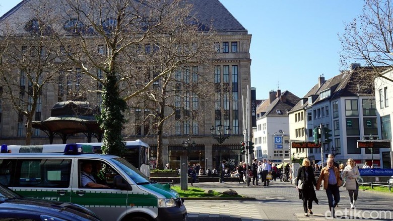 Suasana Kota Dusseldorf (Wahyu/detikcom) Suasana Kota Dusseldorf (Wahyu/detikcom)