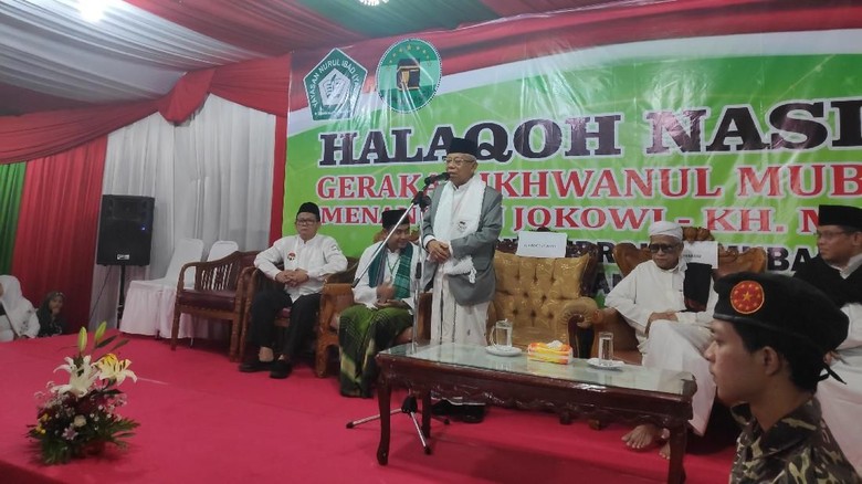 Datangi Ponpes Nurul Ibad, Maruf Amin Ingatkan Pilpres Bukan Perang Datangi Ponpes Nurul Ibad, Maruf Amin Ingatkan Pilpres Bukan Perang