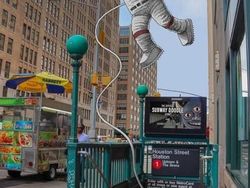 Kreatif! Kala Monster Keliling Kota