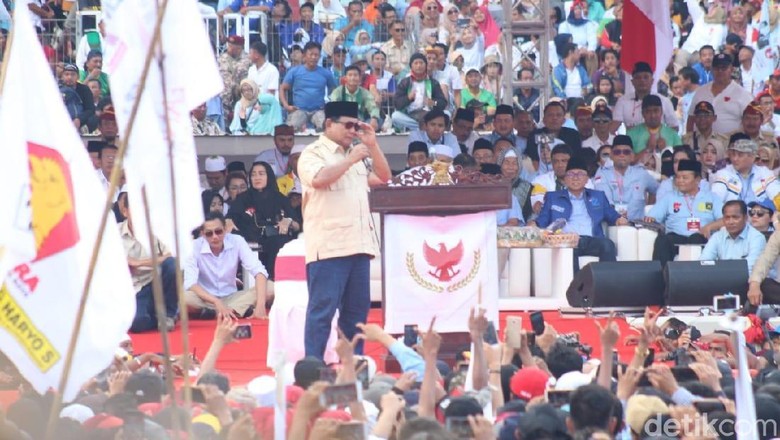Foto: Kampanye Prabowo di Sidoarjo (Suparno/detikcom) Foto: Kampanye Prabowo di Sidoarjo (Suparno/detikcom)