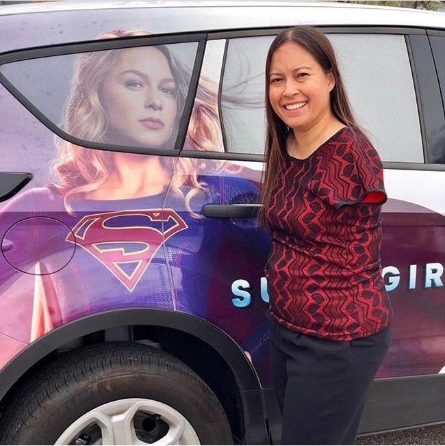 Wanita berusia 36 tahun ini juga bisa berselancar, menyelam, dan menunggangi kuda. Bahkan kini, nama Jessica telah tercatat dalam Guinness World Record sebagai pilot wanita pertama di dunia tanpa lengan. Foto: dok Instagram @rightfooted