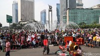 Aksi tersebut digelar di dekat bundaran HI.