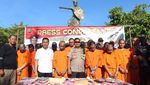 Lagi! Pengedar Narkoba Dipajang di CFD dengan Tangan Terborgol