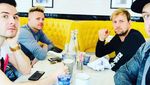 Siap Tampil di Indonesia, Begini Gaya Kulineran Asyik Ala Mark Westlife