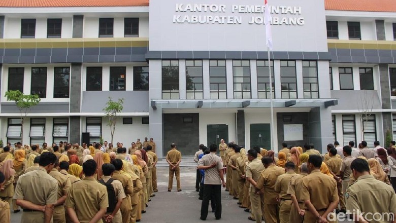 3.240 ASN Terlibat Korupsi, KASN: PNS Sulit Tolak Keinginan Kepala Daerah 3.240 ASN Terlibat Korupsi, KASN: PNS Sulit Tolak Keinginan Kepala Daerah