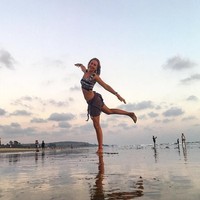 Orangtua wanita yang berasal dari Witney, Oxfordshire ini juga menggambarkan putrinya sebagai pecinta alam yang telah berpuasa selama berhari-hari menjelang hiking. Foto: Instagram @vegan_.lion