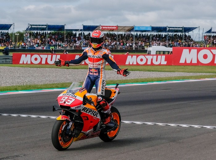 MotoGP - Grand Prix of Argentina - Autodromo Internacional de Termas de Rio Hondo, Argentina - March 31, 2019  Repsol Hondas Marc Marquez crosses the finish line to take the chequered flag and win the race   REUTERS/Rafael Marrodan/Photocall3000