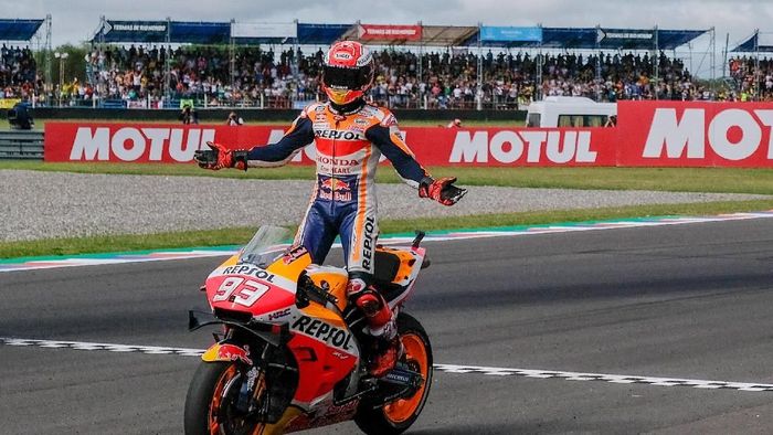 Marc Marquez masih dijagokan memenangi MotoGP 2019. (Foto: Rafael Marrodan/REUTERS)