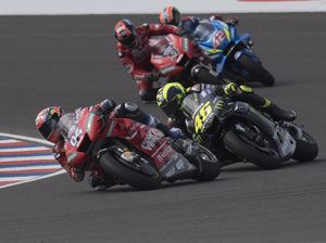 Duel dengan Rossi, Dovizioso Dikecewakan Ban