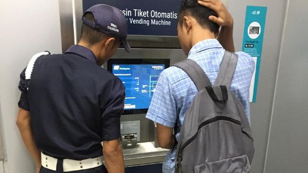 Pembelian Tiket MRT di Vending Machine