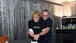 Momen Seru dan Lucu Saat Ed Sheeran Kulineran Bareng Pengawal Kesayangannya