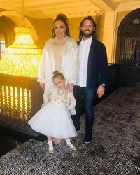 Punya ASI Berlebih, Sosialita Pewaris F1 Ini Sumbangkan Lewat Online