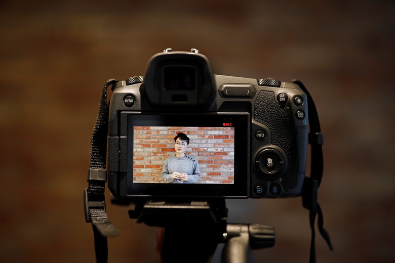 YouTuber 10 Ribu Subscriber Bisa Masuk UPN Veteran via Jalur Prestasi YouTuber 10 Ribu Subscriber Bisa Masuk UPN Veteran via Jalur Prestasi