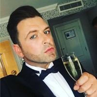 Mark Westlife Jadi Korban Malpraktik Setelah Operasi Penurunan Berat Badan
