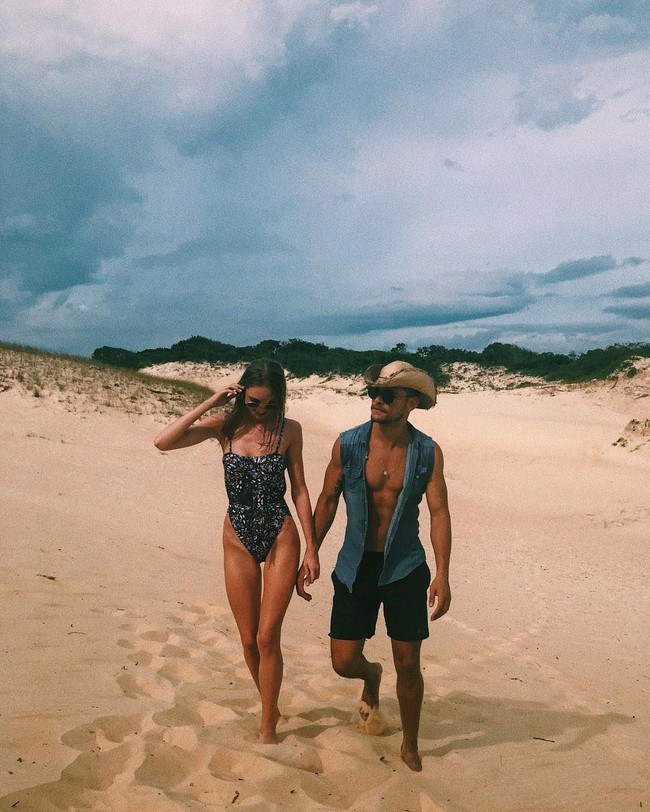 Awalnya beberapa hari lalu Alisa ditemukan pingsan lalu dilarikan ke rumah sakit. Saat itu baru diketahui jika ia menderita gejala-gejala bakteri meningitis setelah 12 jam diperiksa. Foto: Instagram @miitrova