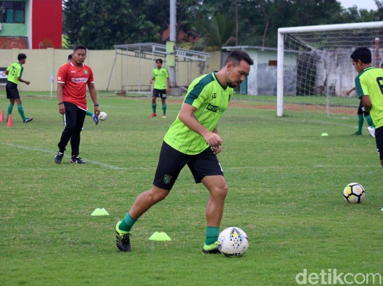 Persebaya Berlatih Keras Jelang Laga Lawan Madura United