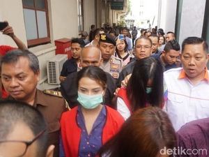 Jadi Saksi di Sidang Muncikari, Vanessa Angel Diam Membisu
