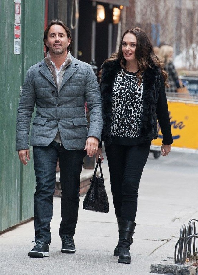 Baru-baru ini Tamara menjadi sensasi setelah membuat pengakuan kepada Daily Mail soal perlakuannya pada netizen yang sudah memberikan komentar kejam dan jahat padanya dan keluarganya. Saat dia, anaknya dan suaminya naik helikopter dan melakukan live Instagram, ada seorang netizen yang memberikan komentar jahat, pls crash. Foto: AFP