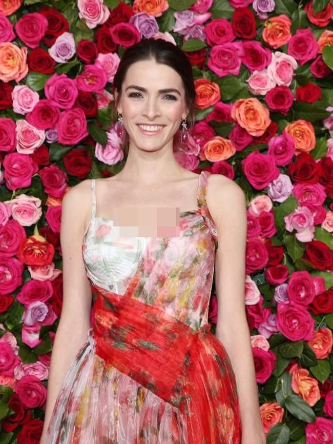 Saat Bee kecil dia terobsesi menjadi aktris. Namun ia terasadar bukan dunia akting yang ia sukai karena terlalu demam panggung.  Foto: Getty Images