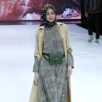 Fashion show busana muslim Shafira ini mengangkat tema bertajuk World Wonderer di Indonesia Fashion Week 2019, Jakarta Convention Center, Senayan, Jakarta. Jumat, [29/03/2019]. Foto: Mohammad Abduh/Wolipop