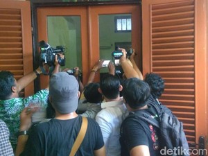 Sidang Muncikari Vanessa Angel Tertutup, Ada Apa?