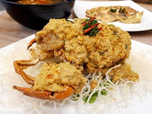 Thai Addict: Makan Siang Mantap Pakai Kepiting Saus Kare dan Tom Yum Ayam