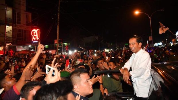 Capres Jokowi di Sorong.