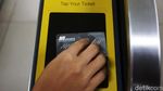 Suasana Hari Pertama MRT Jakarta Mulai Berbayar