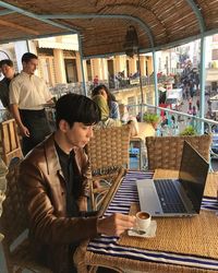 Kulineran Shin Sung Rok hingga Pria yang Racuni Makanan Teman Kantornya