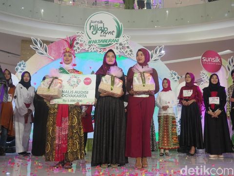 Mengenal Tissa, Finalis Sunsilk Hijab Hunt 2019 yang Jago Main Sexophone