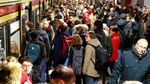 Bus Mogok Massal, Penumpang Kereta di Berlin Membludak
