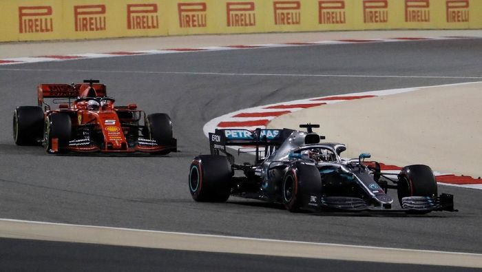 Lewis Hamilton juara F1 GP Bahrain (REUTERS/Thaier Al-Sudani) Lewis Hamilton juara F1 GP Bahrain (REUTERS/Thaier Al-Sudani)