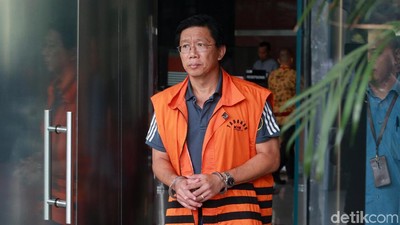 Tangan Diborgol, Kenneth Sutardja Diperiksa KPK