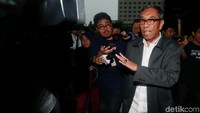 Kasus ini sendiri berawal dari OTT KPK pada 15 Maret 2018. KPK kemudian menetapkan 3 tersangka, yaitu anggota DPR sekaligus eks Ketum PPP Rommy, Kepala Kanwil Kemenag Jatim Haris Hasauddin, dan Kepala Kantor Kemenag Gresik Muhammad Muafaq Wirahadi.