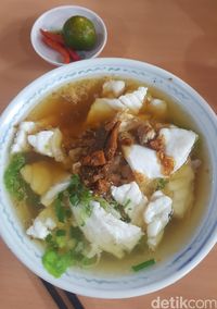 Bubur Ikan Ahian : Empuk Gurih Bubur Ikan Napoleon Berbumbu Minimalis