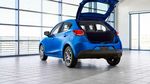 Toyota Yaris Berbodi Mazda