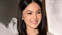 Ia berperan sebagai Melody, tokoh utama dan juga kekasih Dylan dalam film garapan Fajar Nugros. Pool/Noel/detikFoto.