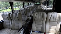 Kedua model bus Scania ini masuk dalam kategori bus Executive karena dilengkapi dengan berbagai fasilitas yang memberikan keamanan dan kenyamanan berstandar tinggi.