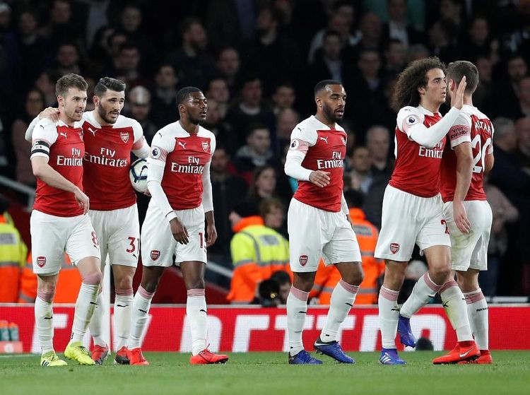 Kalahkan Newscastle, Arsenal Salip Tottenham