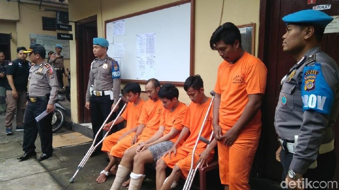 Sindikat Maling Motor Jaringan Lampung Timur Sikat 13 Motor di DIY