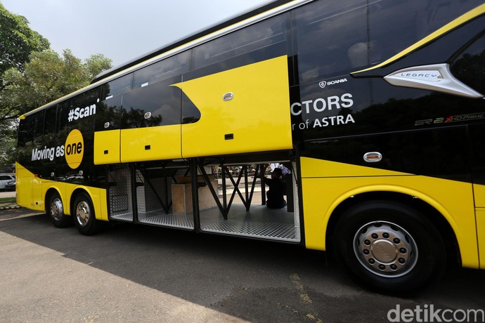 Bus Scania untuk Trans Jawa