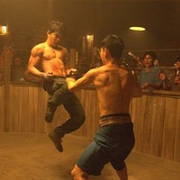 Sinopsis Triple Threat di Bioskop Trans TV Hari Ini, Dibintangi Iko Uwais