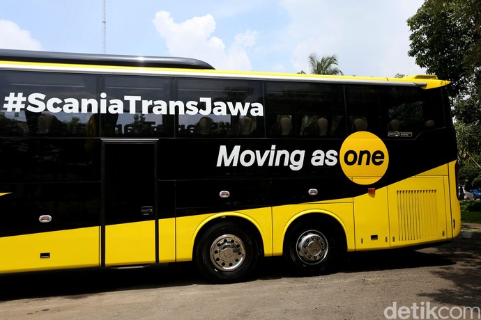Bus Scania untuk Trans Jawa
